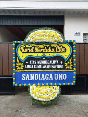 Papan Bunga Duka di Lateri